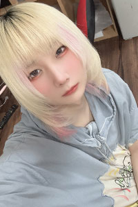 桜井まゆ